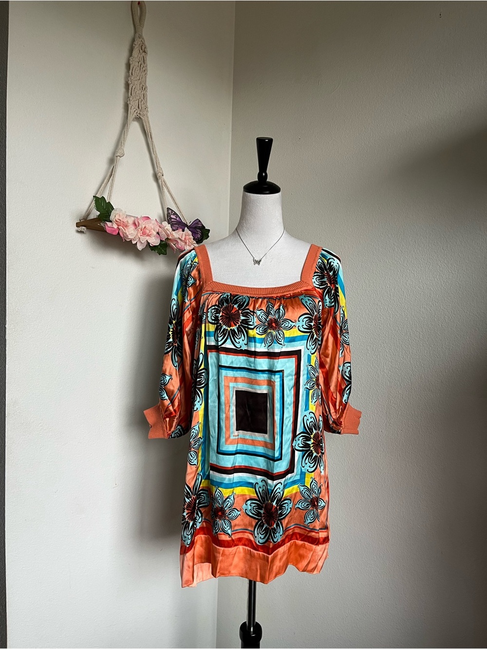 bebe Orange and Turquoise Floral Square-Print Tunic Dress size small